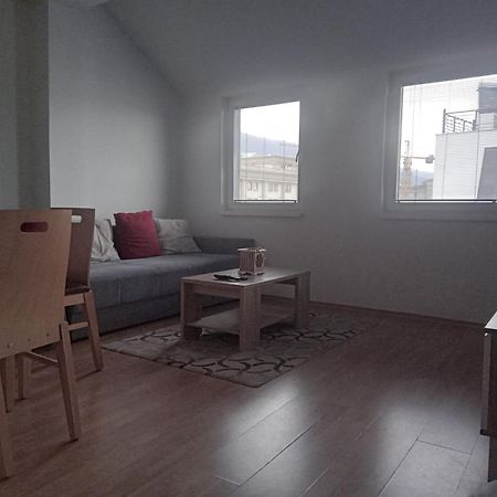 Flamanita Apartments Скопие Екстериор снимка