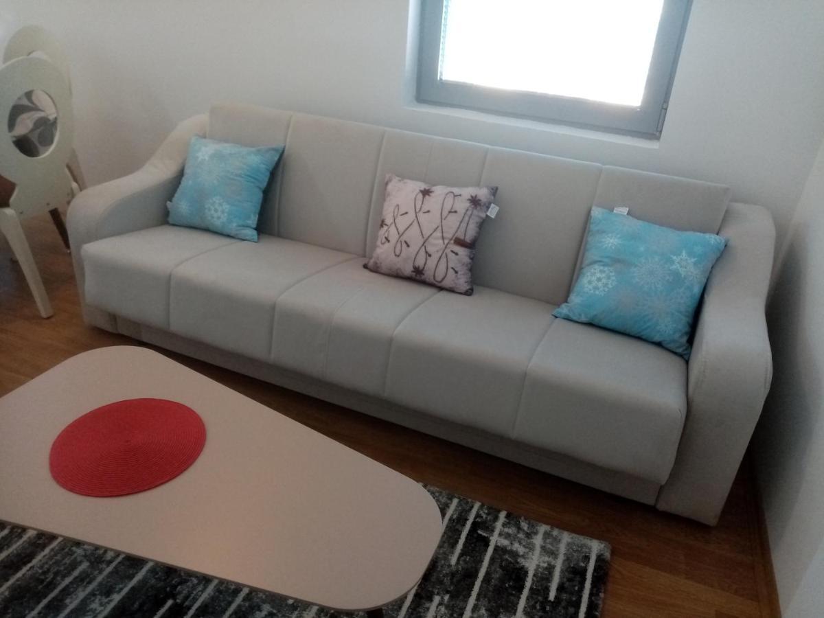 Flamanita Apartments Скопие Екстериор снимка